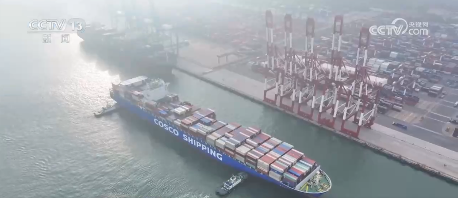 服务“靠前一步”+技术升级迭代 智慧港口助力更多外贸企业破浪“出海”(图1)