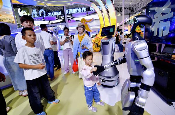 第七届中国—阿拉伯国家博览会银川启幕 ​六大领域展商齐聚共话合作(图4)