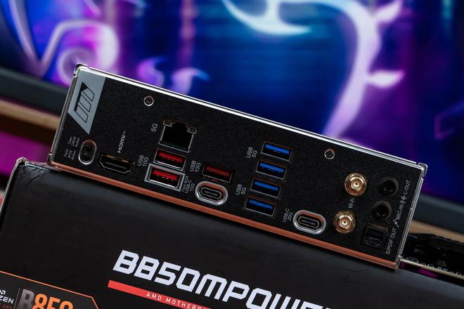 双内存槽设计专为超频而生微星B850MPOWER超频主板使用体验(图10)