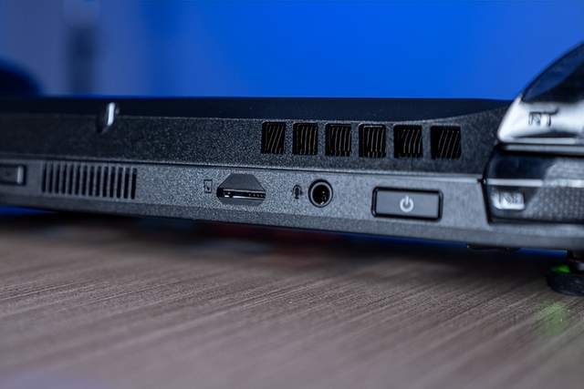 掌机形态主机体验：ROG Xbox掌机 X深度评测(图13)