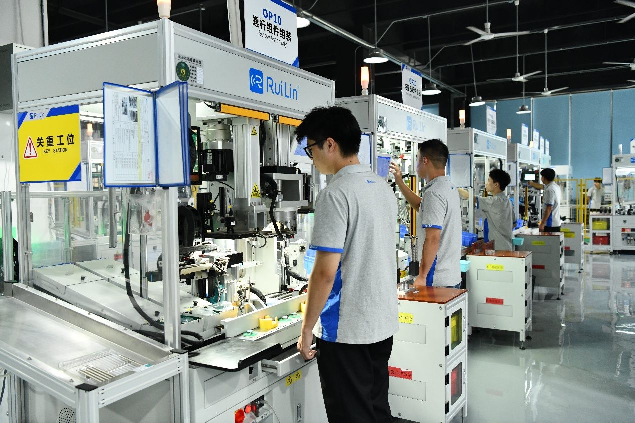 睿麟智能：鸿蒙智行电动门体系内供应商以智能化重塑出行未来(图5)