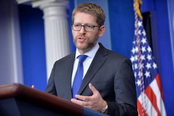 每天瞎讲几句年薪118万！白宫发言人那么好当？(图10)